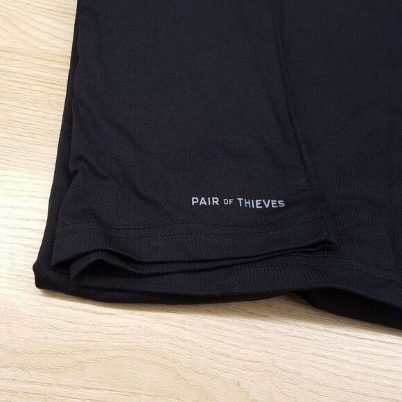 PAIR OF THIEVES Shirt Mens Small Black Pullover Crew Super Soft Logo Tee - Picture 3 of 7